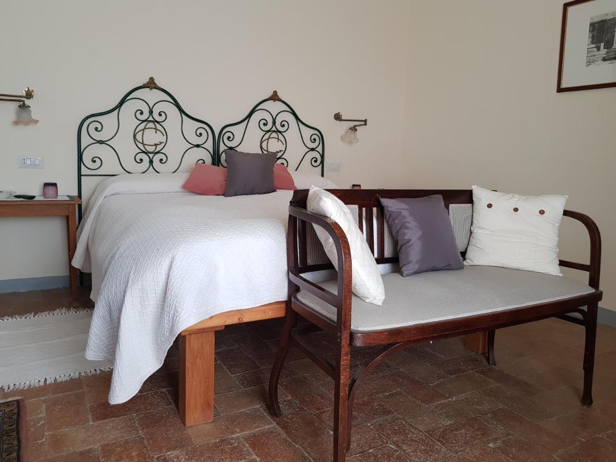 Giuncarico Agriturismo Casa Montecucco מראה חיצוני תמונה
